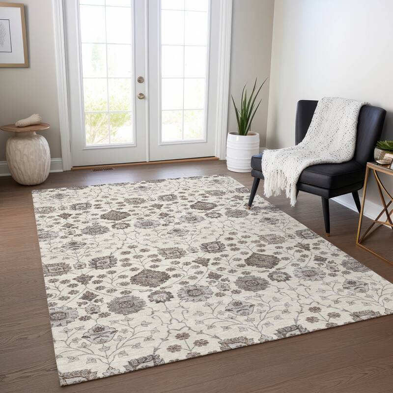 Machine Washable Indoor/ Outdoor Traditional Casual Chantille Rug - Ivory - 2'6" x 3'10"