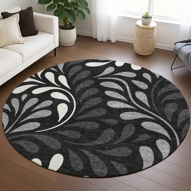 Machine Washable Indoor/ Outdoor Floral Arabesque Chantille Rug