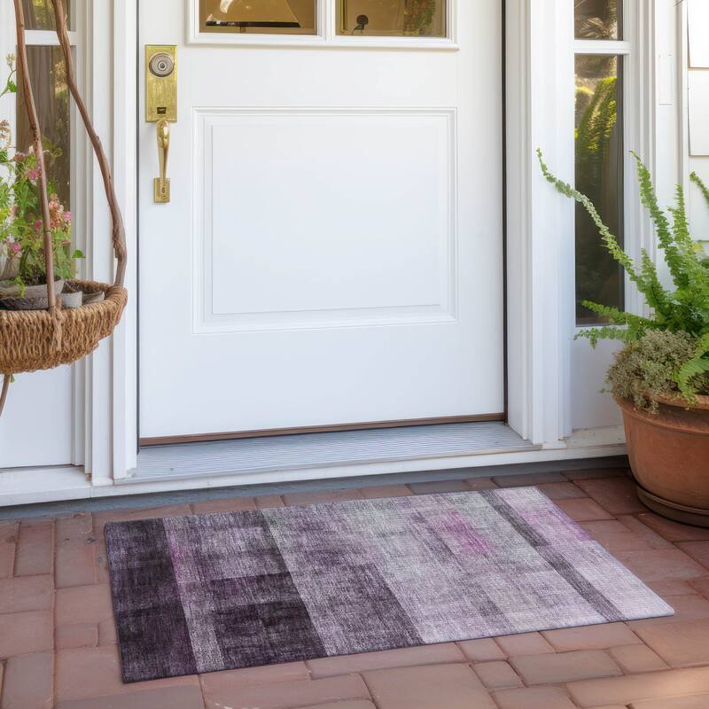 Machine Washable Indoor/ Outdoor Modern Abstract Chantille Rug - Purple - 1'8" x 2'6"