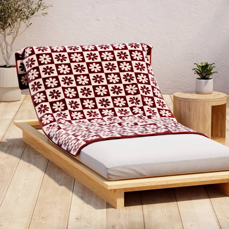 Linery & Co. 100% Cotton Oversized Summer Beach Towels - Single Oversized - 36" x 68" - Dark Terracotta/Light Terracotta Checkered Daisies