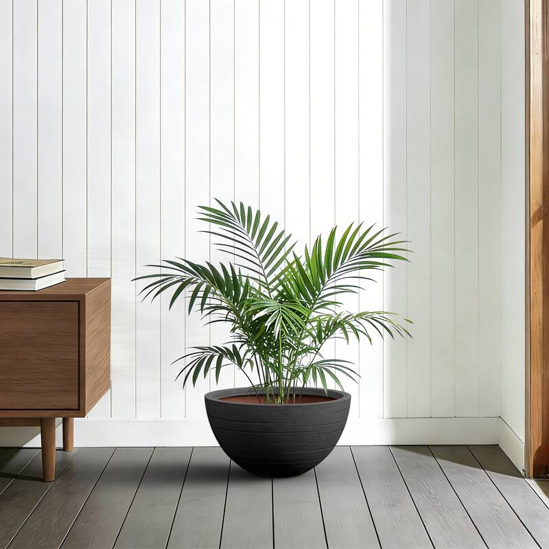 Concrete Round Loghtweight Planterwith Drainage Holes