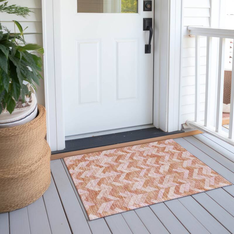 Machine Washable Indoor/ Outdoor Modern Chevron Chantille Rug - Salmon - 1'8" x 2'6"