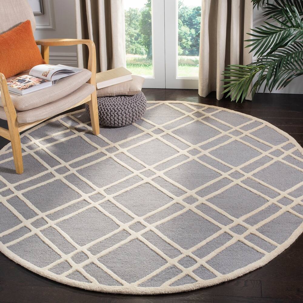 SAFAVIEH Handmade Cambridge Polona Modern Moroccan Wool Rug