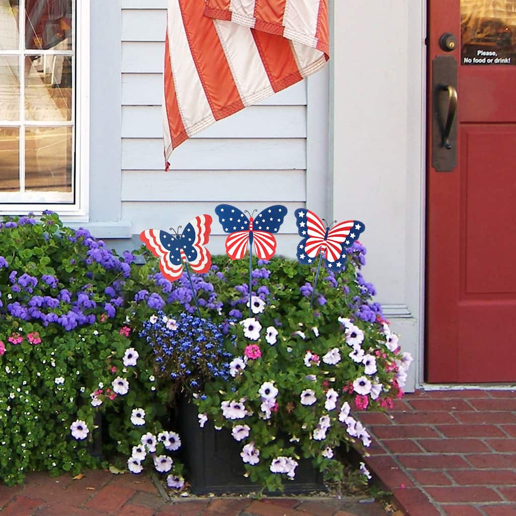 Glitzhome 24"H Set of 3 Patriotic Americana Metal Butterflies Yard Stakes - 24 in