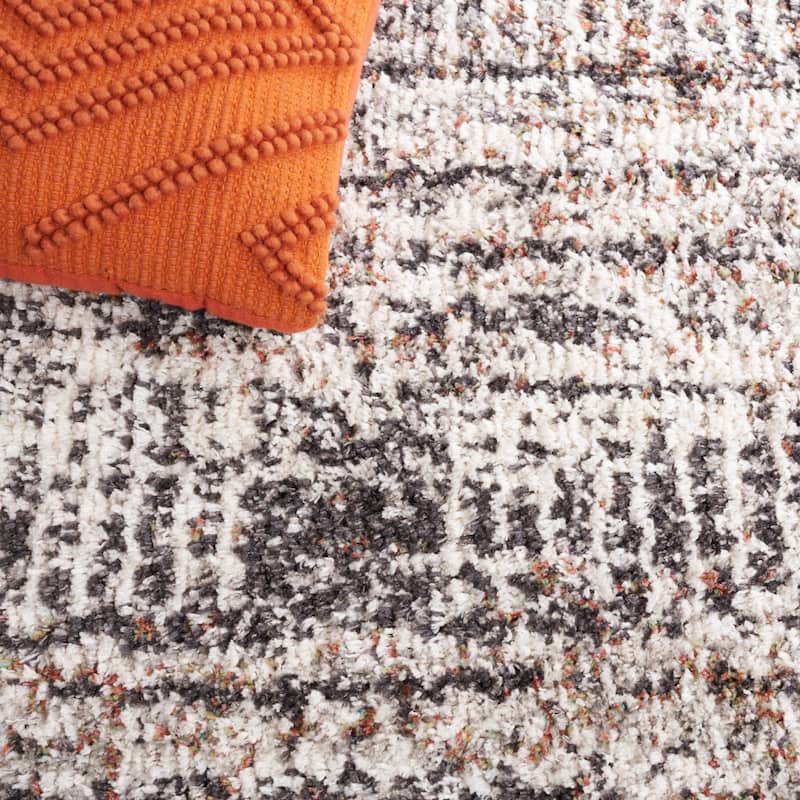 SAFAVIEH Jericho Shag Vesselka 1.2-inch Thick Rug