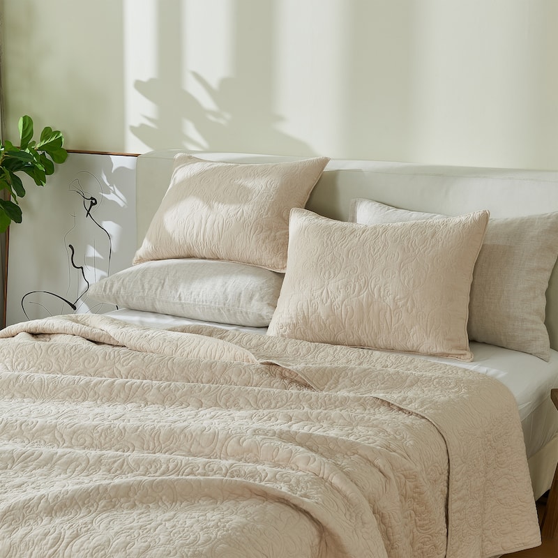 Patina Vie Maison 100% Cotton Stitched 3 Piece Quilt and Sham Set