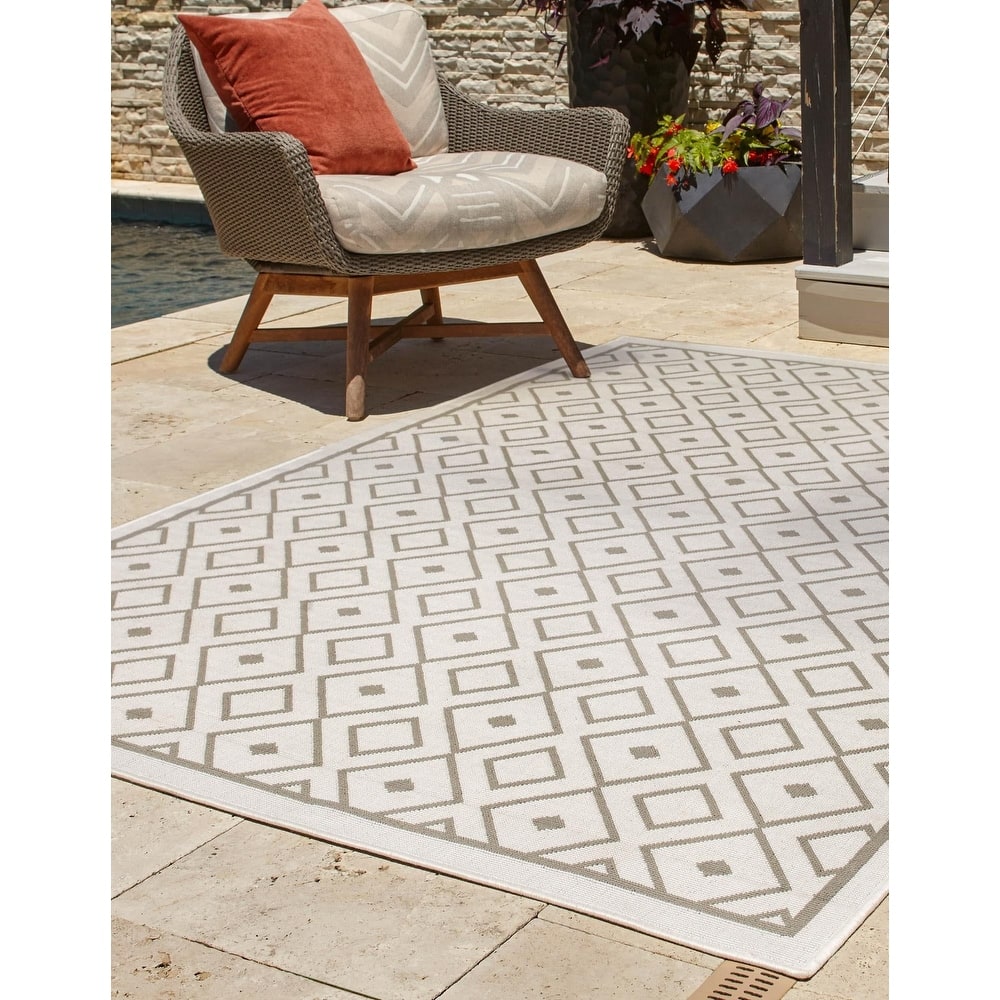Outdoor Khence Collection Area Rug