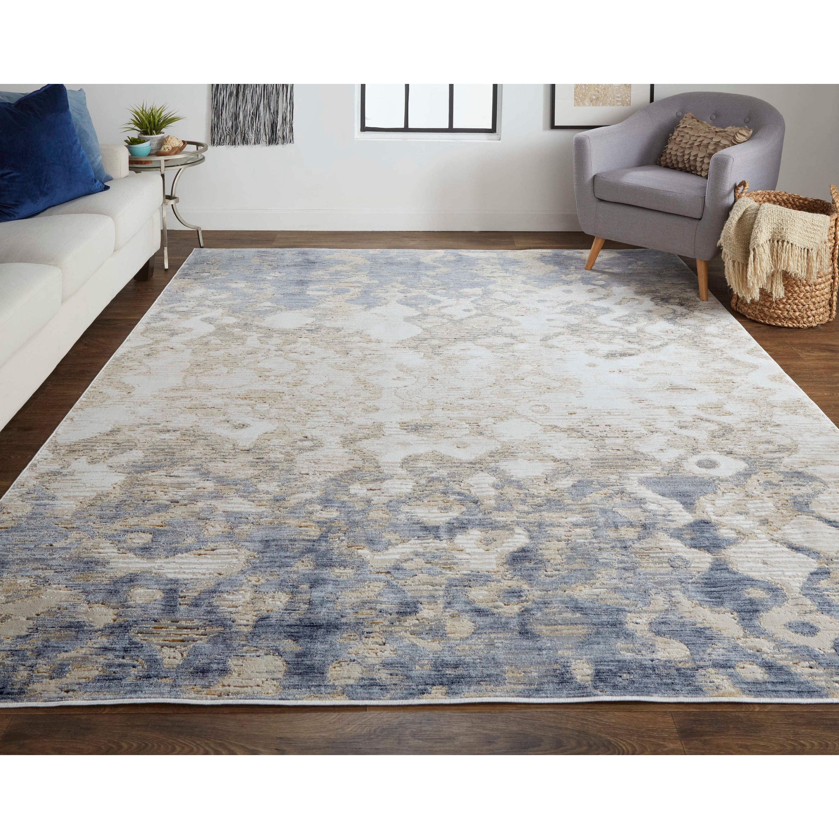 Grand Bazaar Corben Machine Made Gradient & Ombre Transitional Area Rug