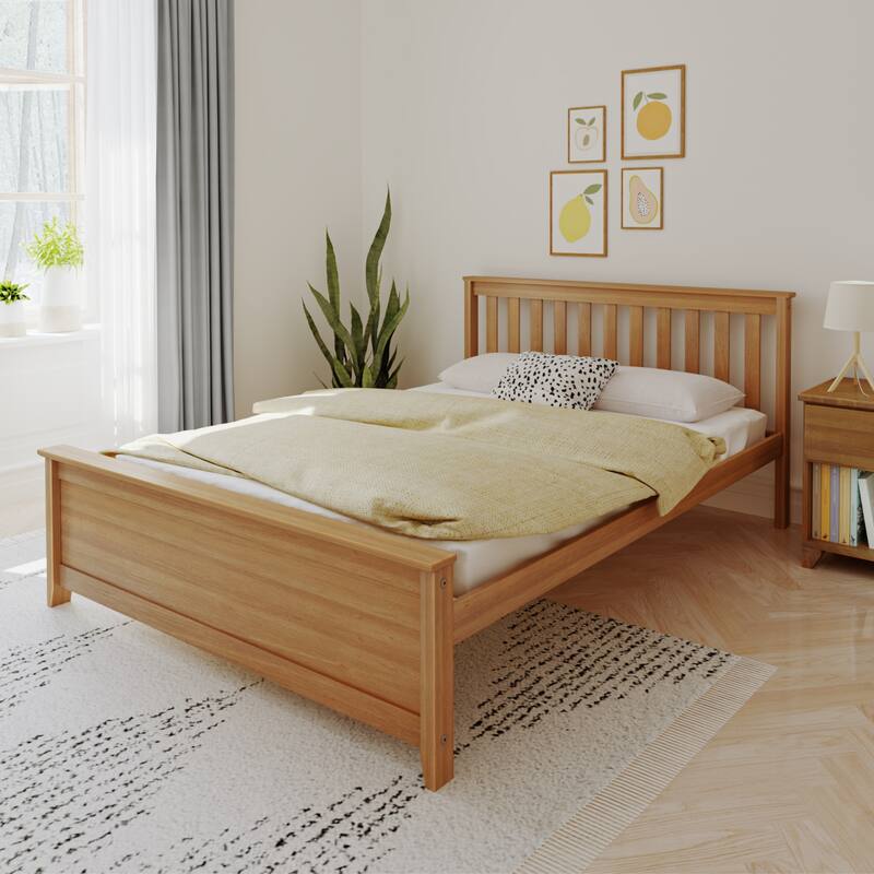 Max and Lily Classic Queen Bed - Pecan