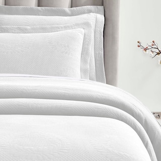 Superior Peploi Cotton Matelasse Bedspread and Sham Set
