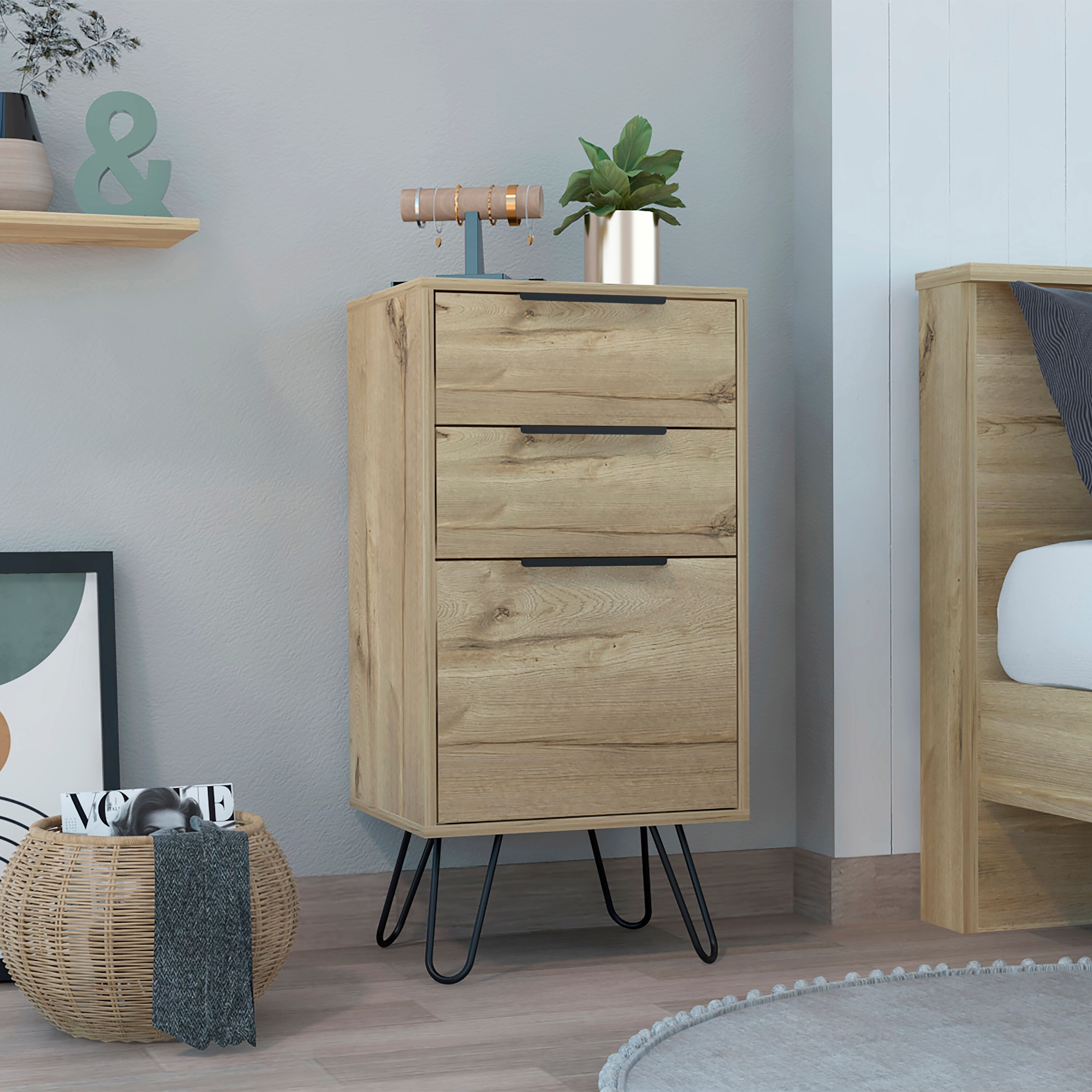 Dresser with hairpin legs top
