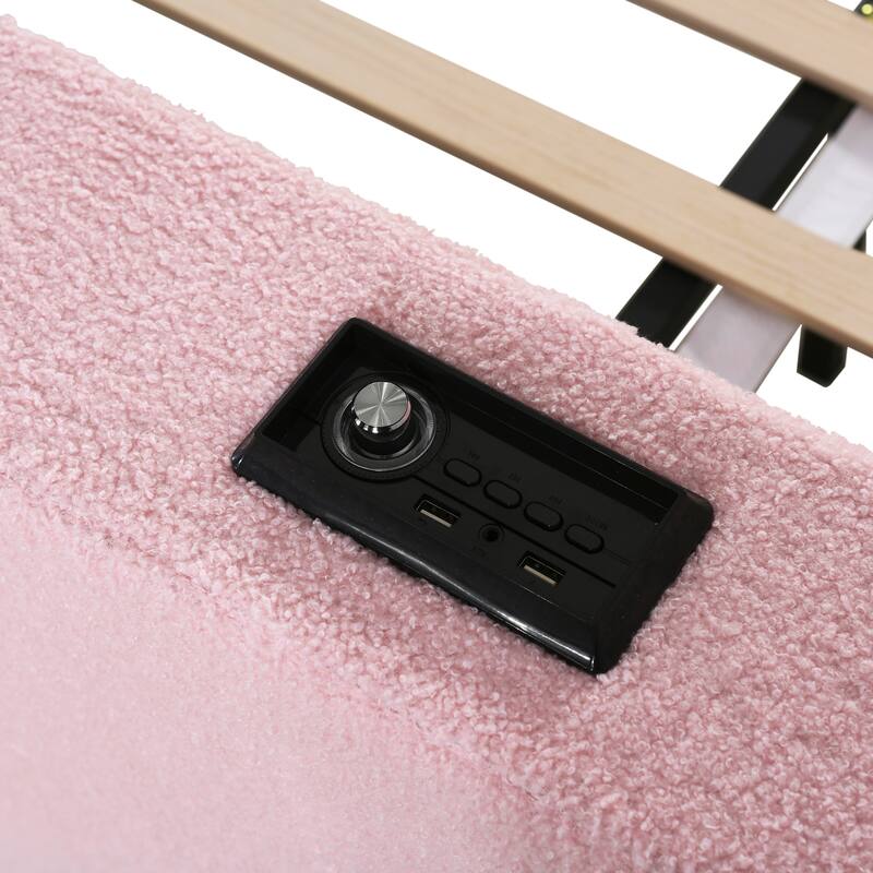 Teddy Fleece Daybed Leisure Upholstered Daybed Frame with Storage Armrest and Integrated Bluetooth Audio System and Trundle