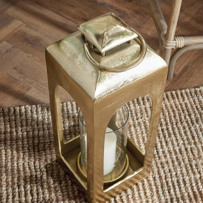 Isabella Lantern