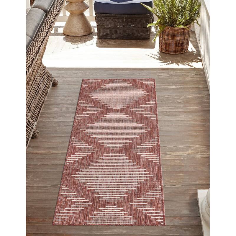 Outdoor Ucul Collection Area Rug - Rust Red - 3'3"x14'