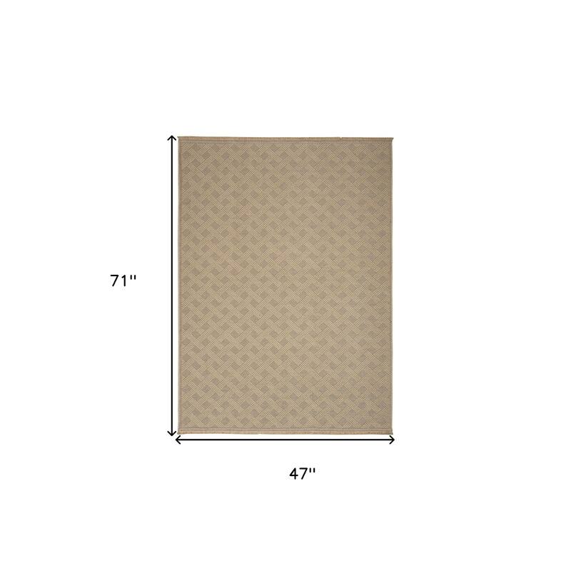 HomeRootsGeometric Modern Rectangle Area Rug - 71' X '47' X '0.25