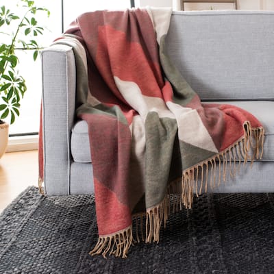 SAFAVIEH Dava Fringe 50 x 70-inch Accent Throw Blanket