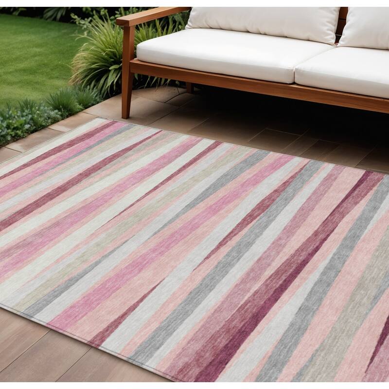 HomeRoots Striped Transitional Rectangle Outdoor Rug - 9' X 12'