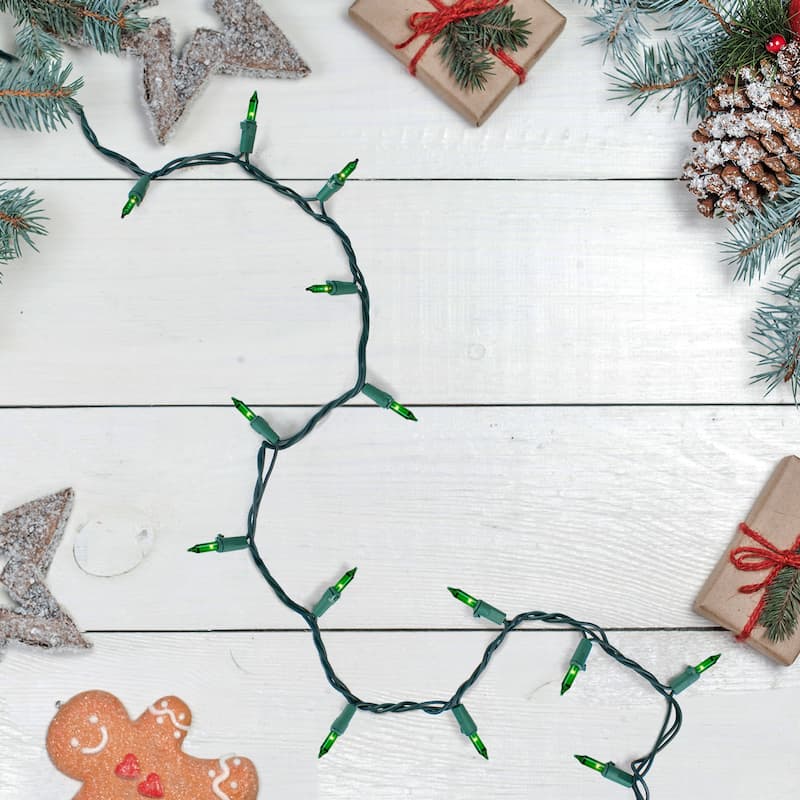 100 Mini Christmas Lights - 35 ft Green Wire