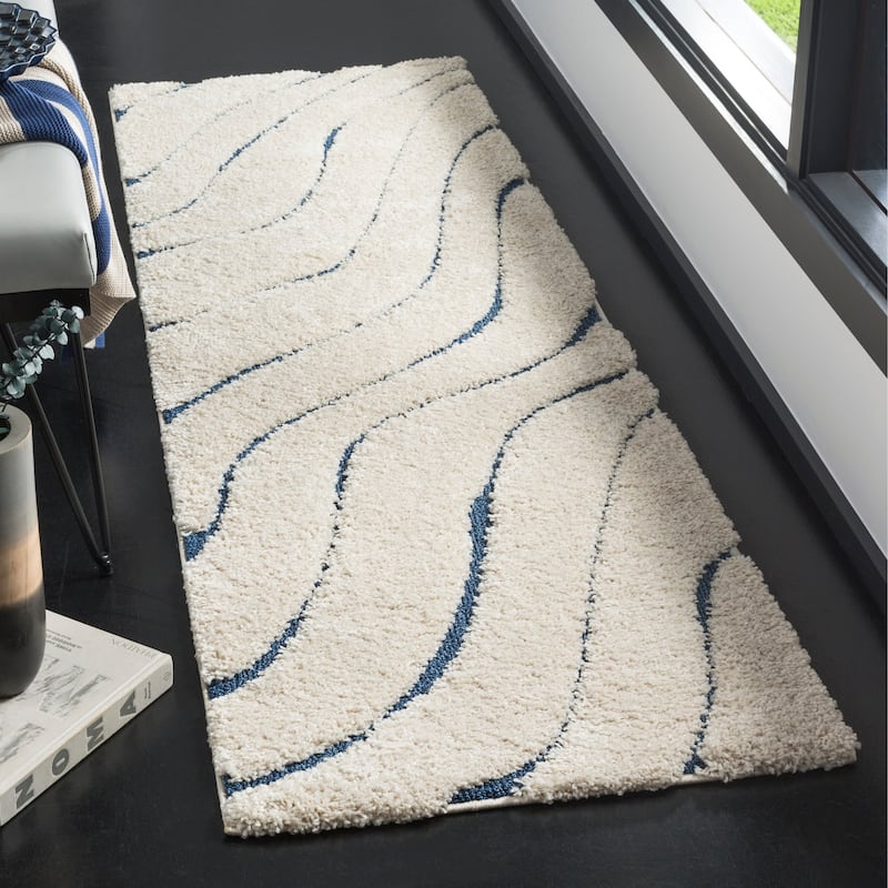 SAFAVIEH Florida Shag Hervor Soft Serene Waves 1.2-inch Thick Rug - 2'3" x 7' Runner - Cream/Blue - Runner