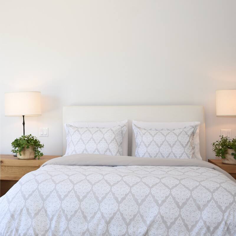 Jennifer Adams 3 Piece Printed Duvet Cover and Sham Set