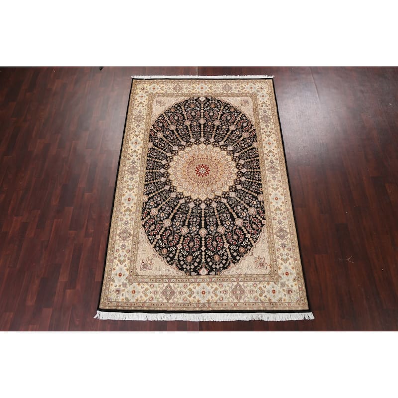 Wool/ Silk Vegetable Dye Geometric Nain Oriental Area Rug Hand-knotted - 6'0" x 9'7"