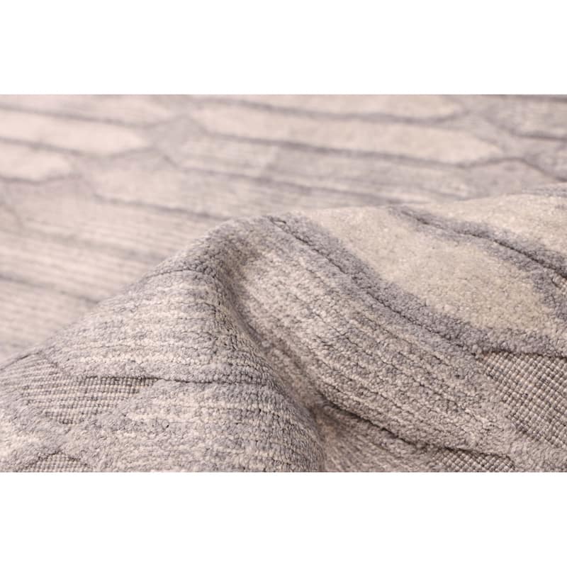 ECARPETGALLERY Hand Loomed Elysian Grey Silk Rug - 8'0 x 11'1