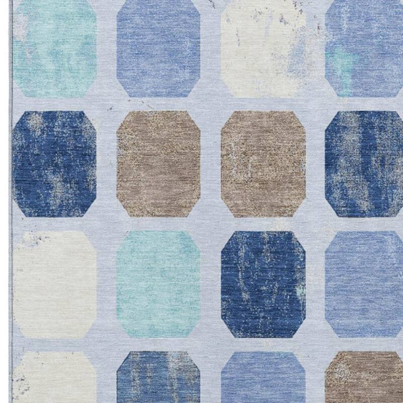 HomeRoots Geometric Transitional Rectangle Outdoor Rug