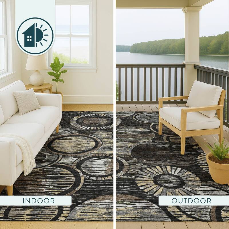 Machine Washable Indoor/ Outdoor Modern Grover Chantille Rug