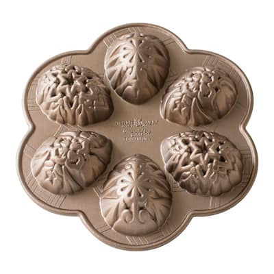 Nordic Ware Ornamental Egg Cakelet Pan
