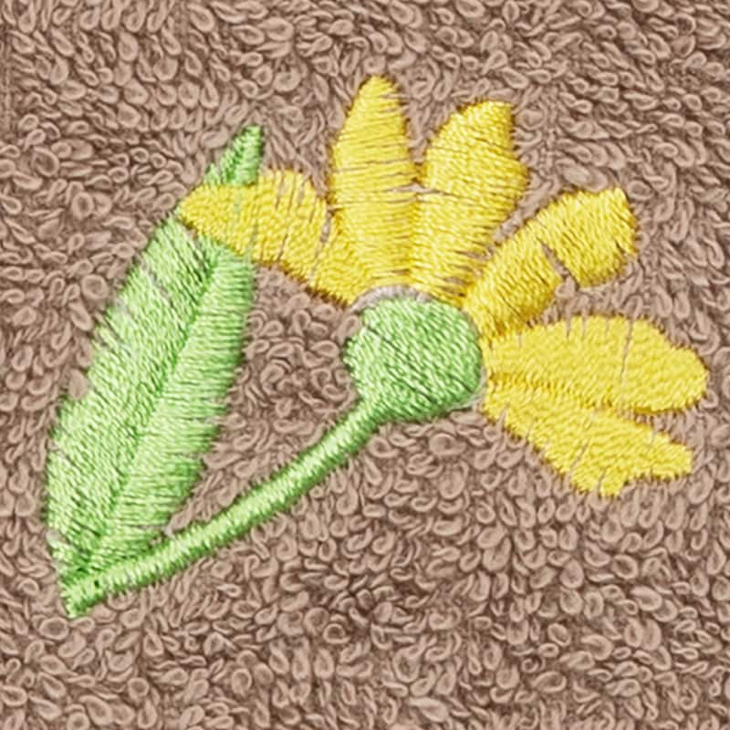 Authentic Hotel and Spa 100% Turkish Cotton Daisy 3PC Embellished Towel Set