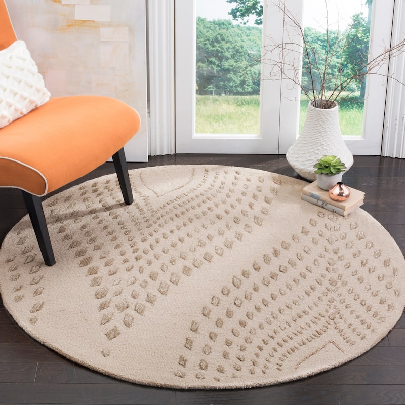 SAFAVIEH Handmade Bella Stacy Modern Floral Wool Rug - 5' Round - Sand/Brown