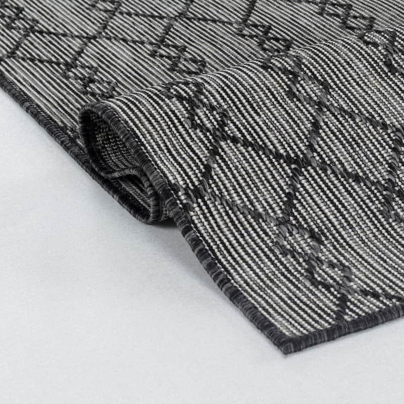Larissa Collection Trellis Gray Indoor/Outdoor Area Rug