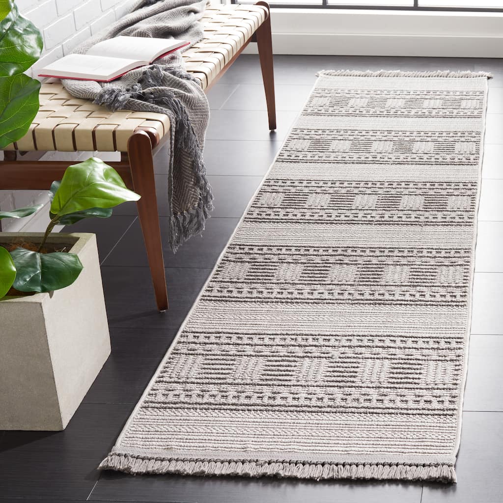 SAFAVIEH Camden Sveinsina Rustic Rug - 2'2" x 8' Runner