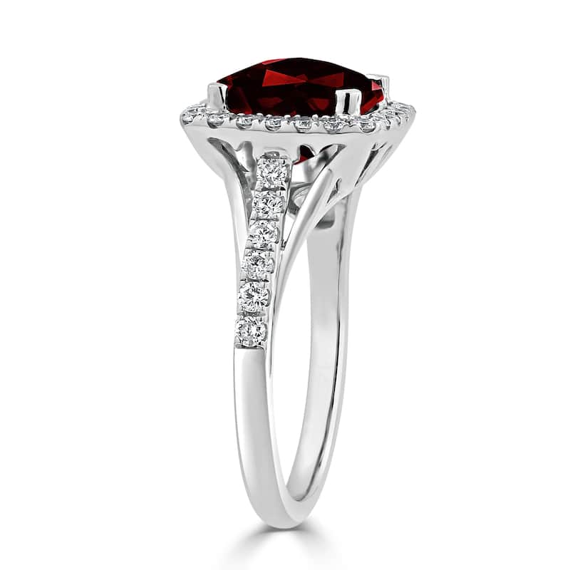 Auriya 2 3/4ct Cushion-cut Garnet and Halo Diamond Engagement Ring 1/2cttw 14k Gold