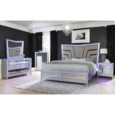 5 Piece Bedroom Set with Queen Bed, Dresser,Chest,Mirror and Nightstands in Silver