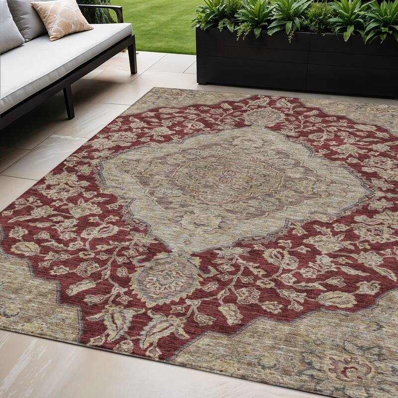 HomeRoots Oriental Traditional Rectangle Outdoor Rug - 5' X 8'