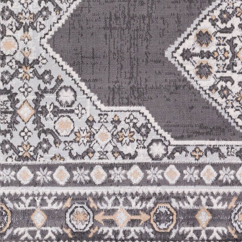 Artistic Weavers Belovo Nomad Diamond Area Rug