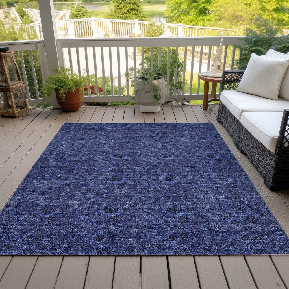 Machine Washable Indoor/ Outdoor Chantille Floral Rug