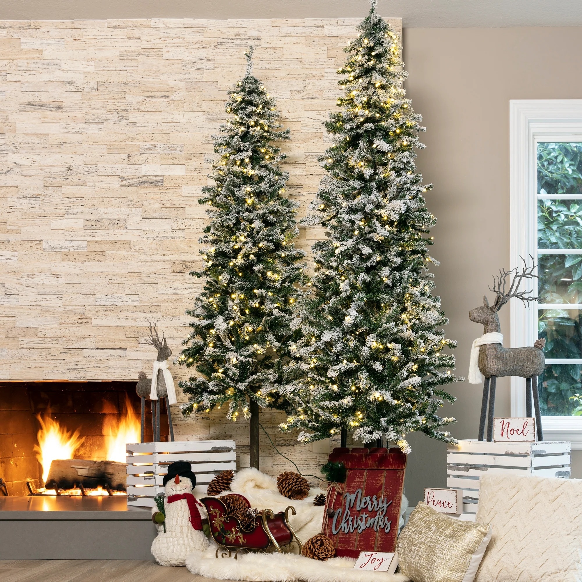 Narrow christmas tree pre lit discount