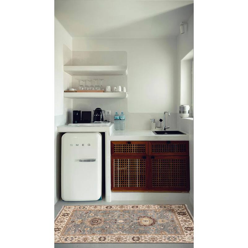 ECARPETGALLERY Hand-knotted Jules Serapi Light Blue Wool Rug - 3'1 x 5'2