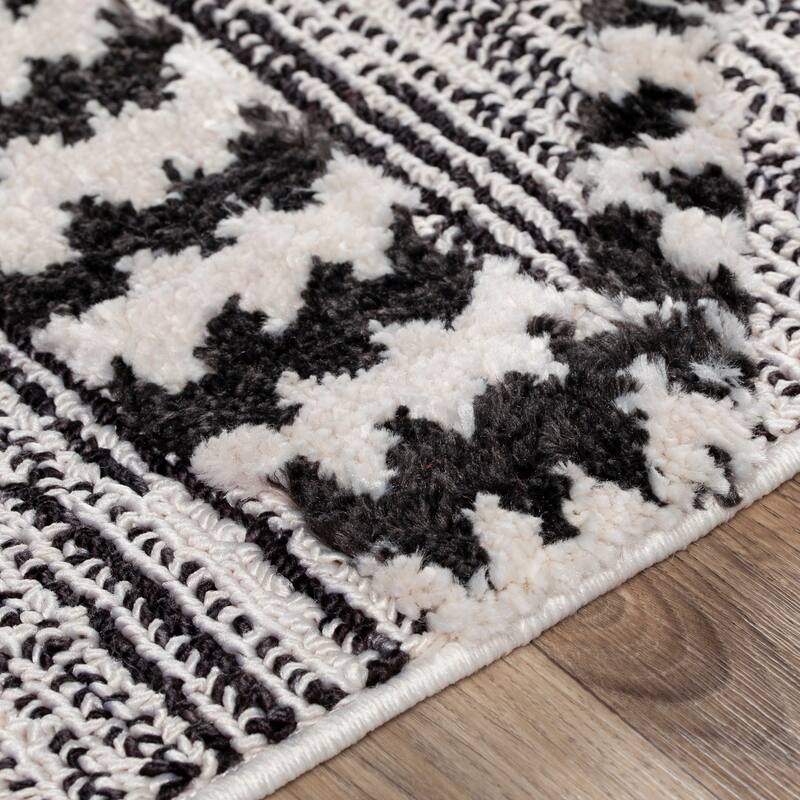 Artistic Weavers Clem Contemporary Heathered Geometric Area Rug