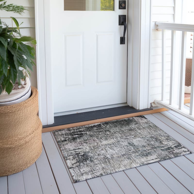 Machine Washable Indoor/ Outdoor Abstract Modern Chantille Rug - Gray - 1'8" x 2'6"