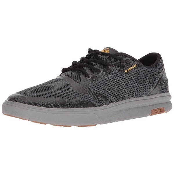 athletic water shoes