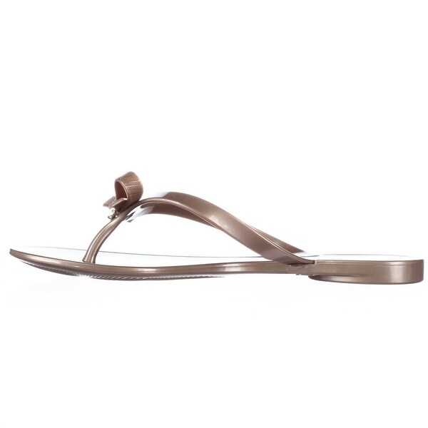 guess flip flops with charms