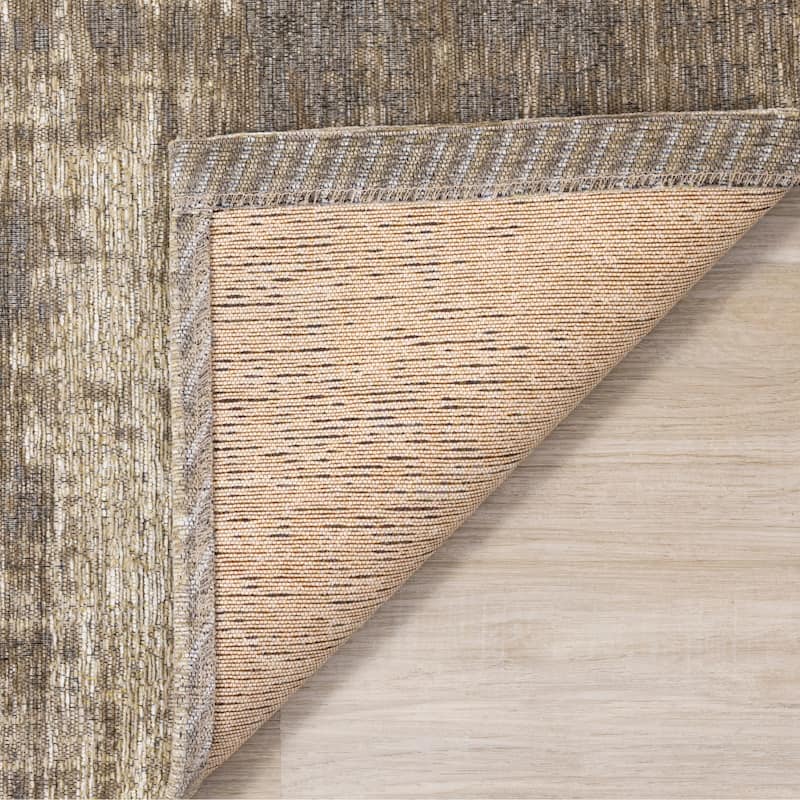Kylie Collection - Cream/ Beige Distressed Rug - 5'1" x 7'7"