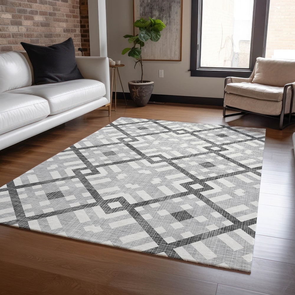 Machine Washable Indoor/ Outdoor Chantille Modern Trellis Rug
