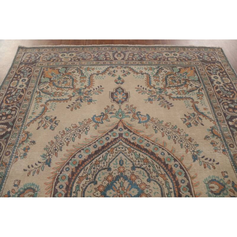 Hand Knotted Oriental 100% Wool Carpet Traditional Floral Beige & Ivories Tabriz Area Rug - 9' 6'' X 6' 7''