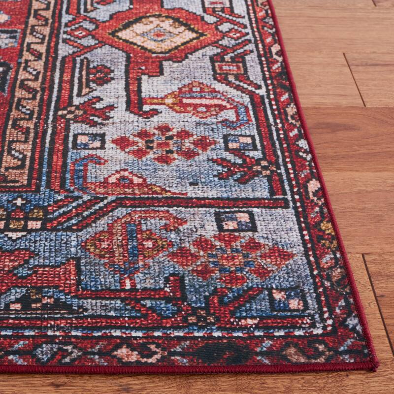 SAFAVIEH Tucson Machine Washable Slip Resistant Tamaki Traditional Rug