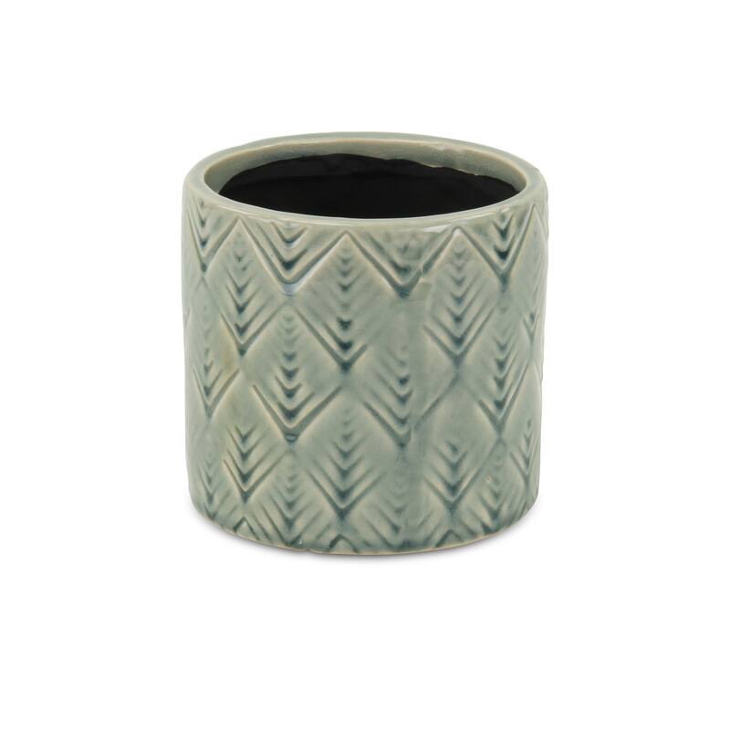 HomeRoots Green Ceramic 33 Ounce Geometric Round Distressed Pot Planter - 5.50 in. x 5.25 in. x 5.50 in.