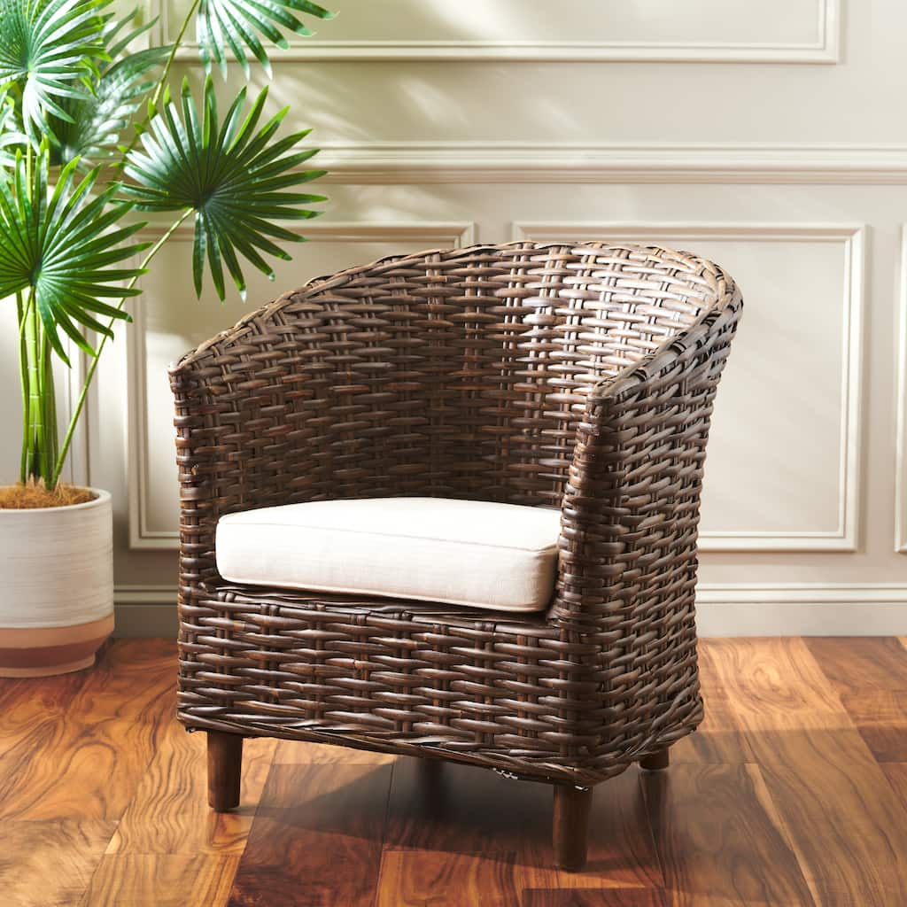SAFAVIEH Charla Rattan Barrel Chair with Cushion - 29.1" x 27.2" x 32.7" - 29Wx27Dx33H